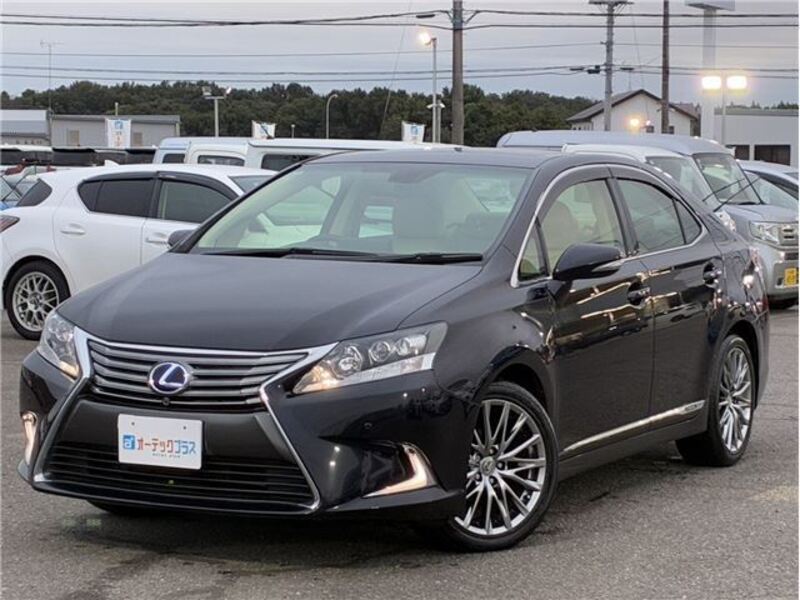 LEXUS HS