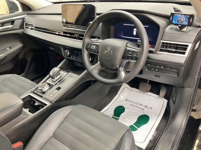 OUTLANDER PHEV