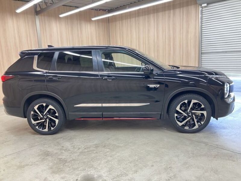 OUTLANDER PHEV