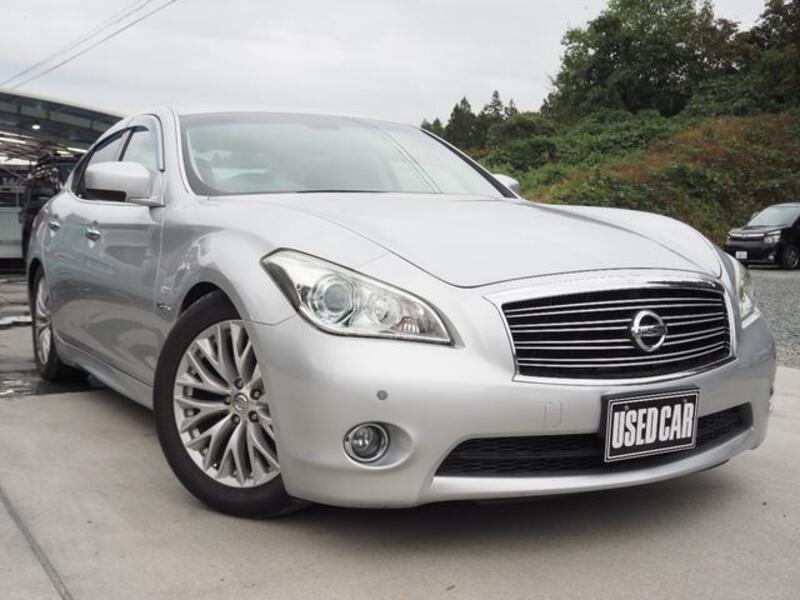 NISSAN FUGA HYBRID