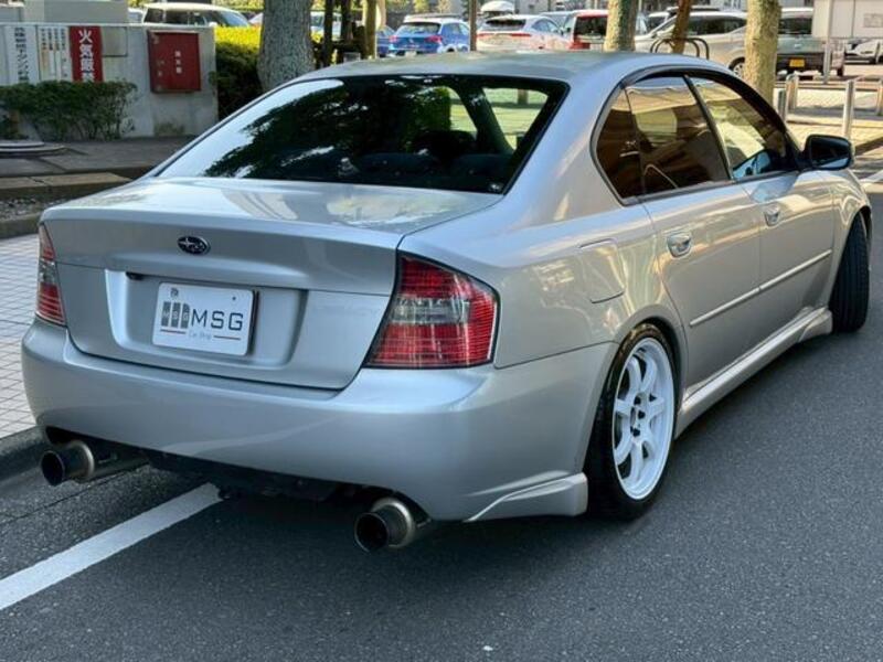 LEGACY B4