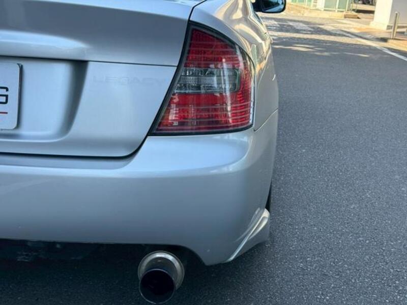 LEGACY B4