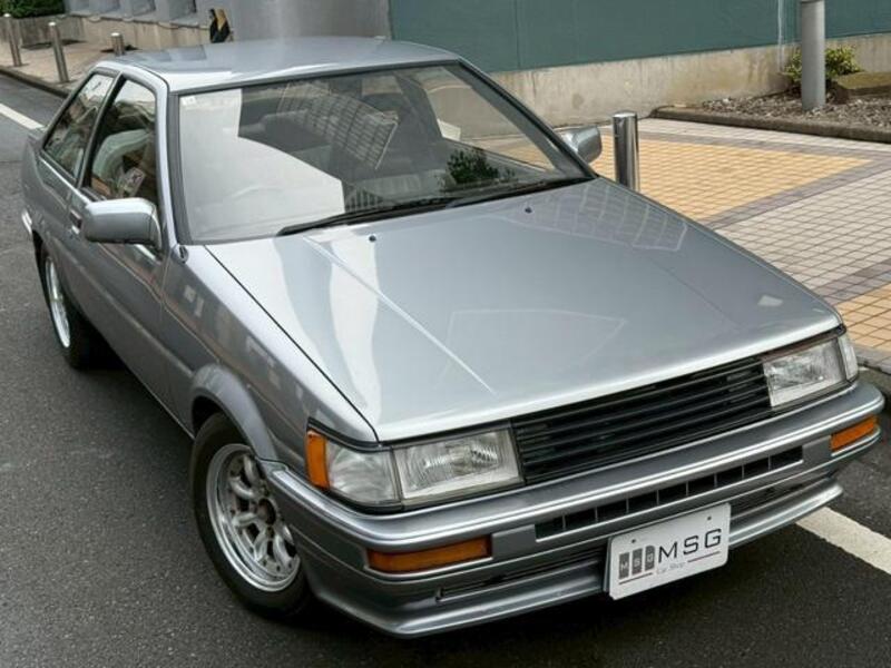 TOYOTA COROLLA LEVIN