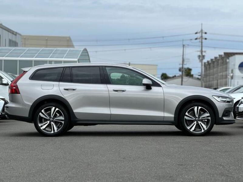 V60