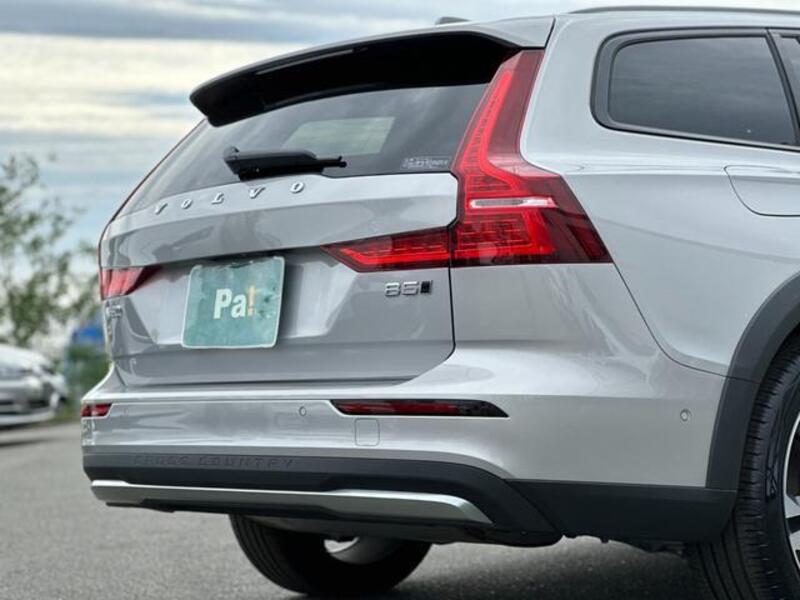 V60