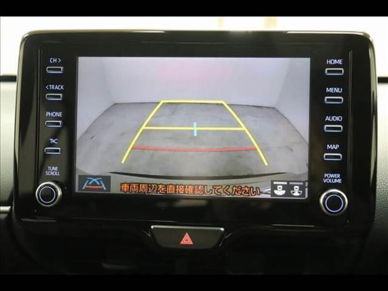 YARIS CROSS