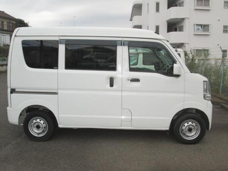 MINICAB VAN