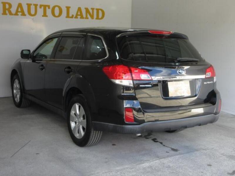 LEGACY OUTBACK