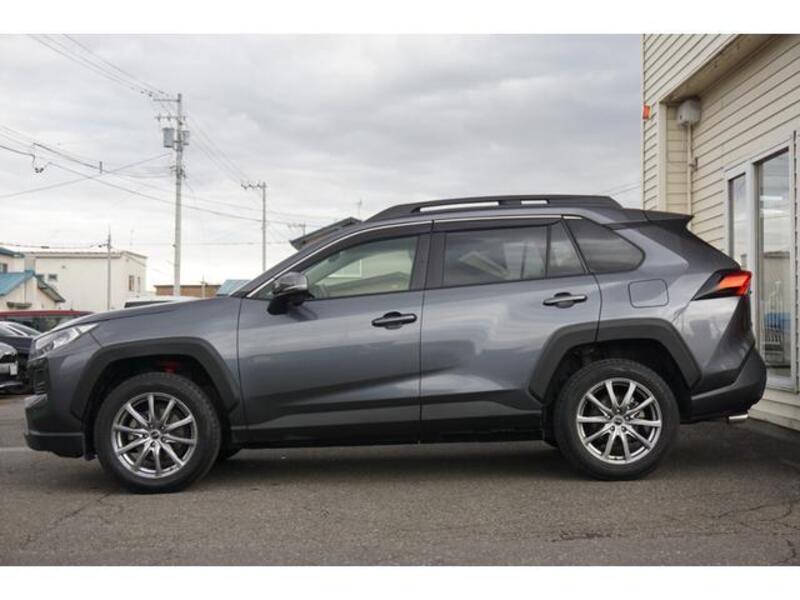 RAV4