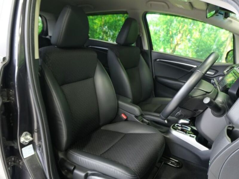 FIT HYBRID