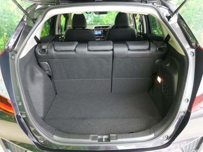 FIT HYBRID