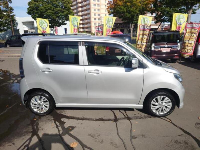 WAGON R