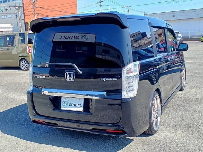STEPWAGON SPADA