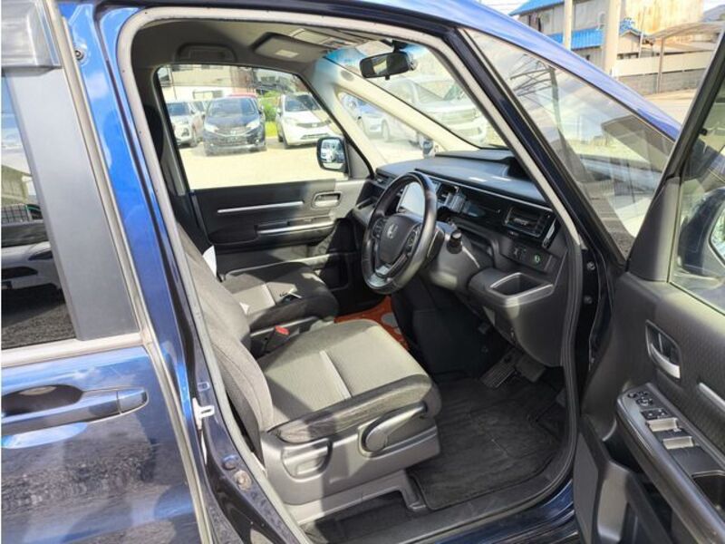 STEPWAGON SPADA