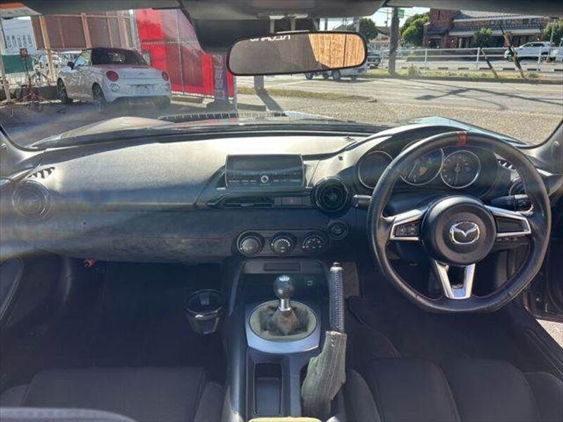 ROADSTER