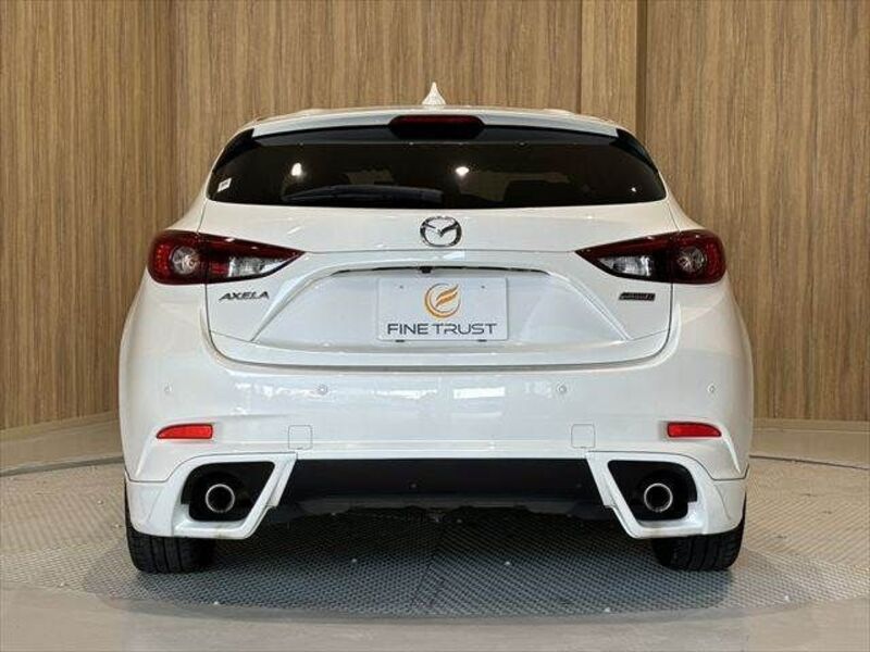 AXELA SPORTS