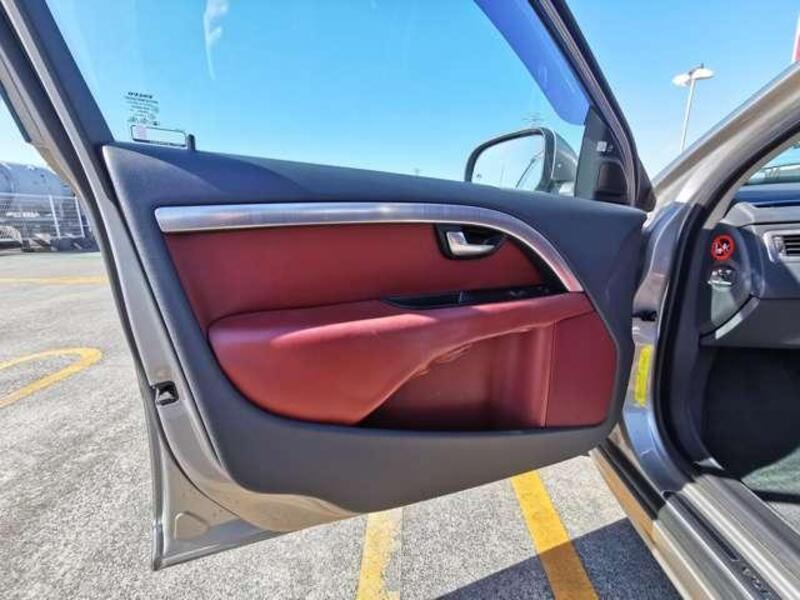 V70