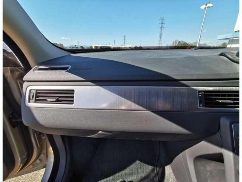 V70