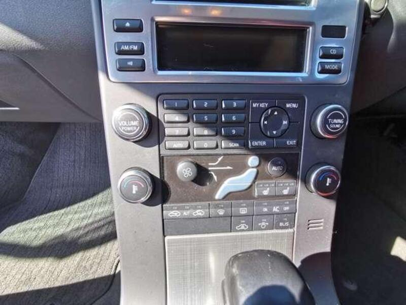 V70