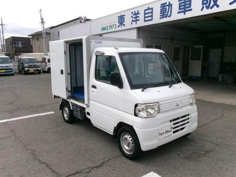 MINICAB TRUCK
