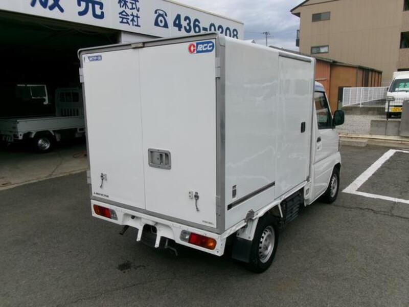 MINICAB TRUCK