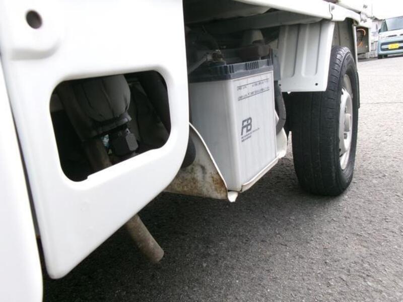 MINICAB TRUCK