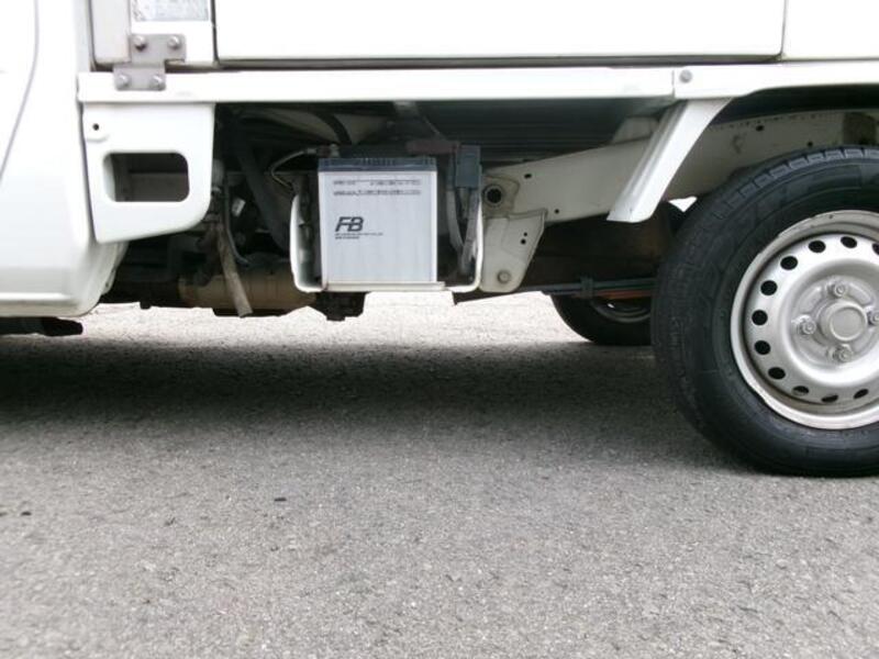 MINICAB TRUCK
