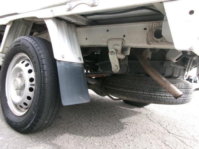 MINICAB TRUCK
