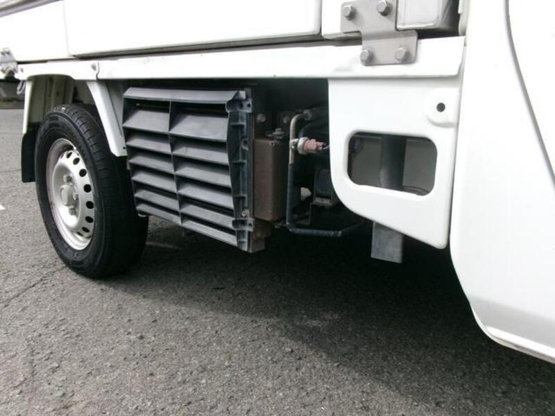 MINICAB TRUCK