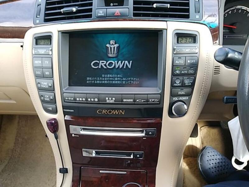 CROWN
