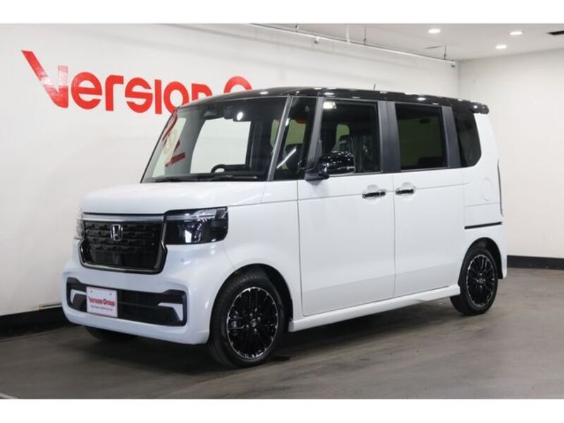 HONDA N BOX CUSTOM