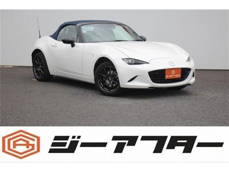 ROADSTER-0