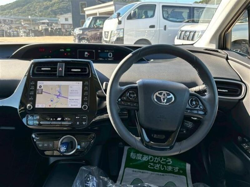 PRIUS PHV