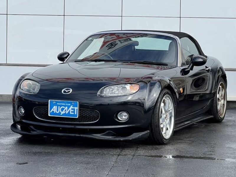MAZDA ROADSTER