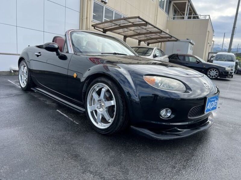 ROADSTER