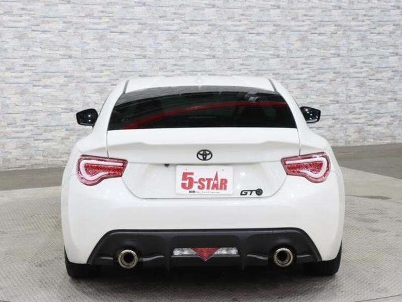 86