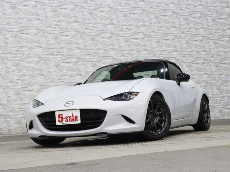 ROADSTER
