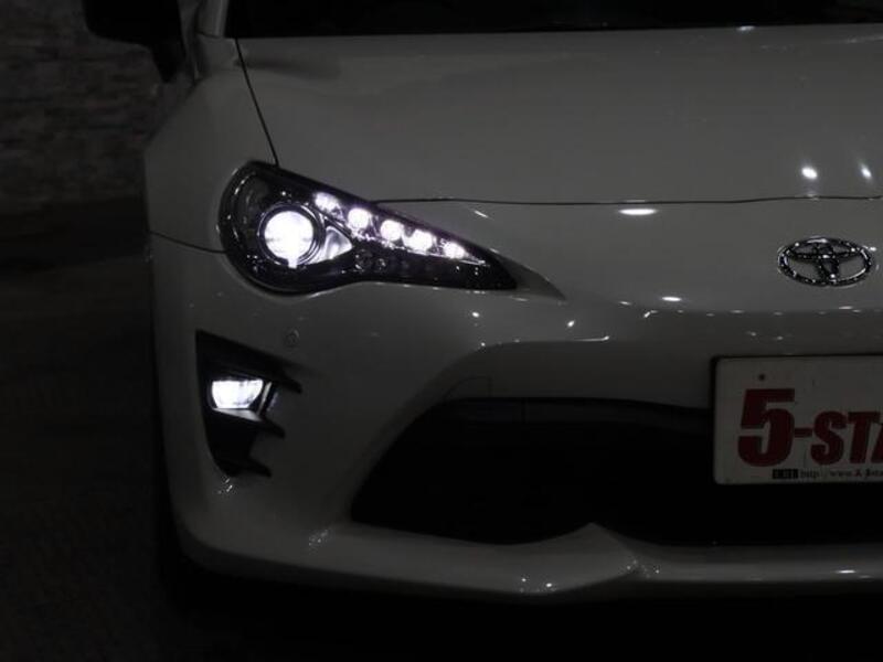 86