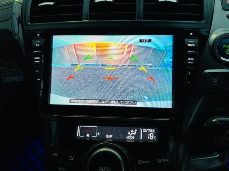 PRIUS ALPHA