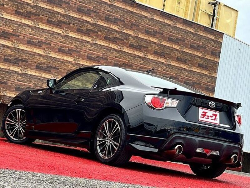 86