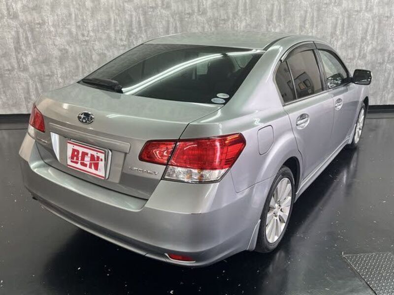 LEGACY B4