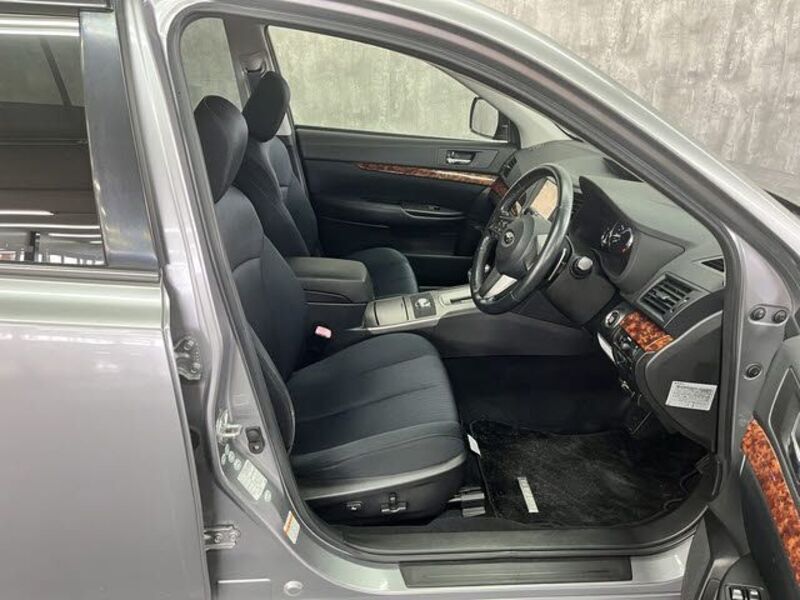 LEGACY B4