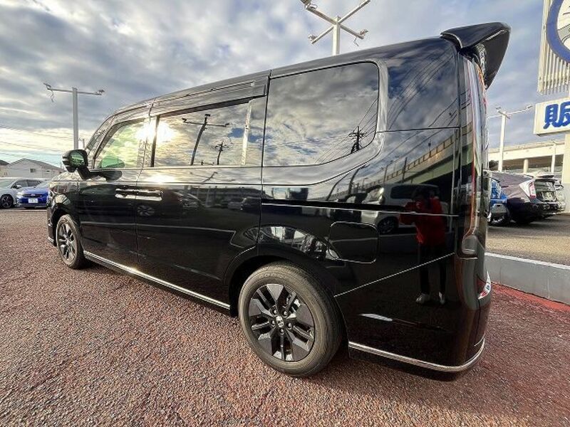STEPWAGON SPADA