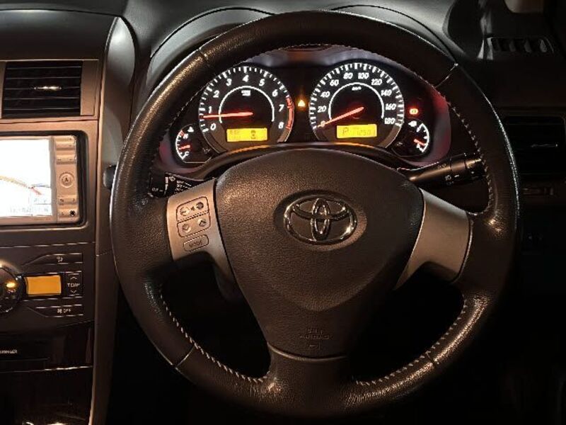 COROLLA FIELDER