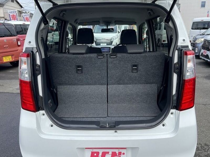 WAGON R