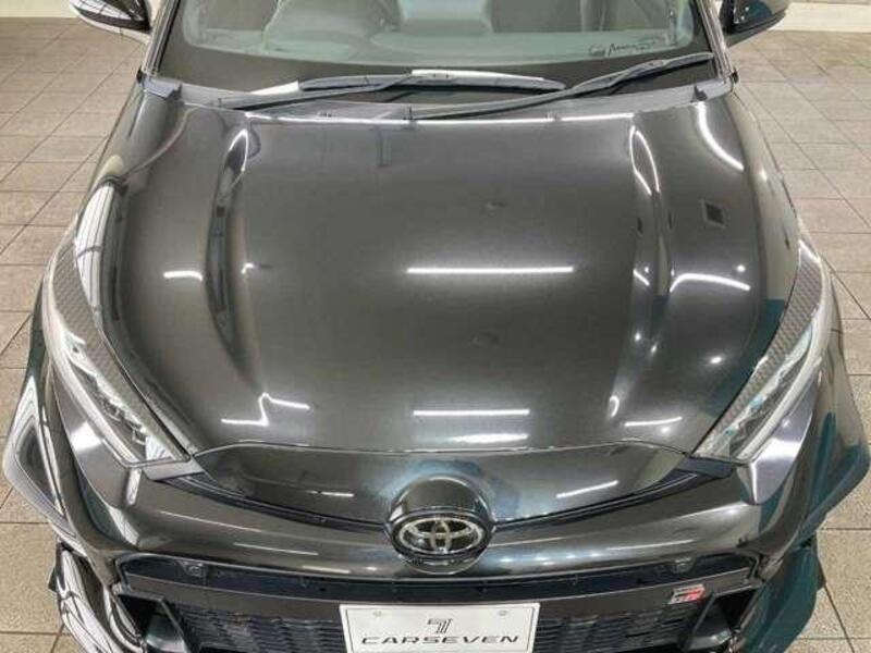 GR YARIS