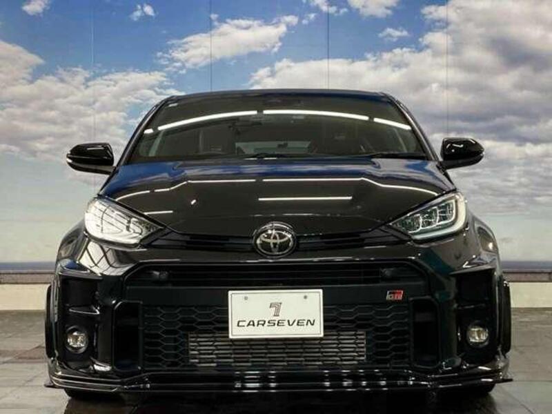 GR YARIS