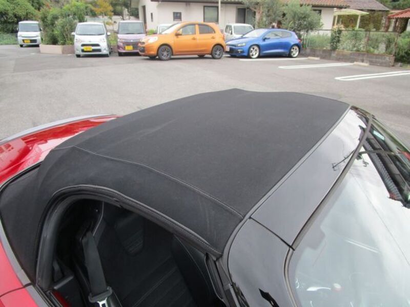 ROADSTER