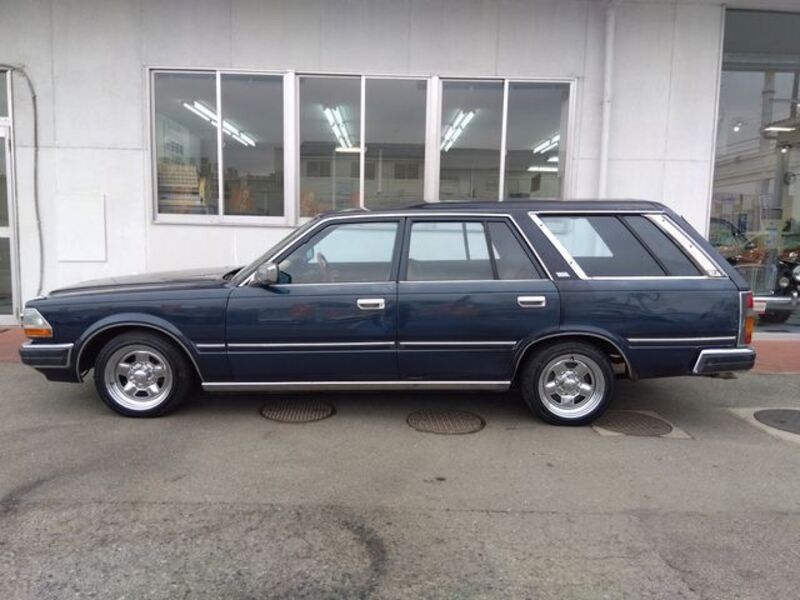 GLORIA WAGON