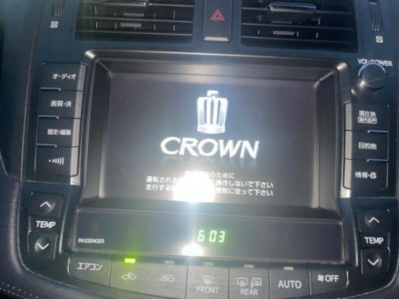 CROWN